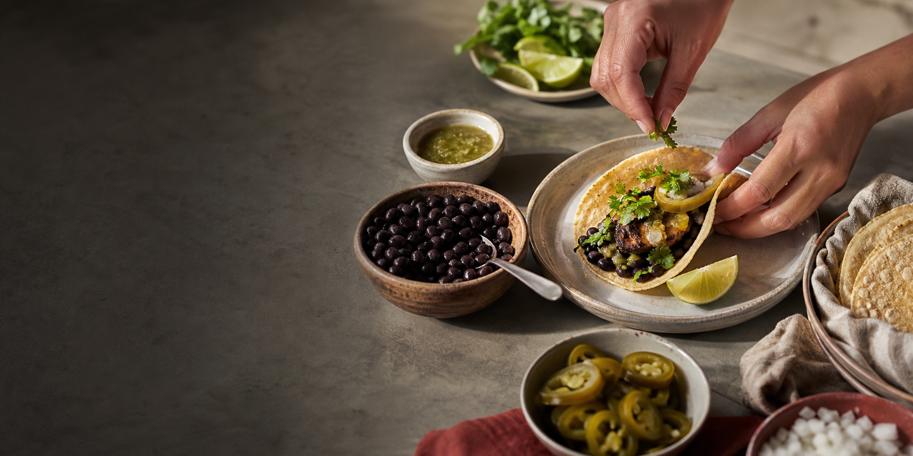 Taco preparation with La Costeña ingredients